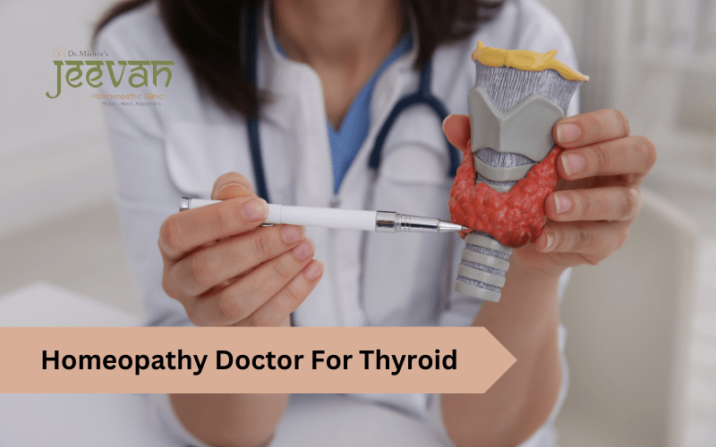 Homeopathy doctor consulting with a patient about Homeopathy Doctor For Thyroid.